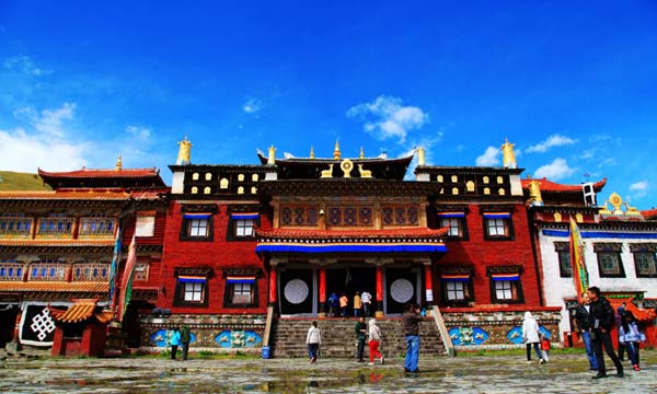 四姑娘山、新都橋、海螺溝（小環(huán)線）7日游