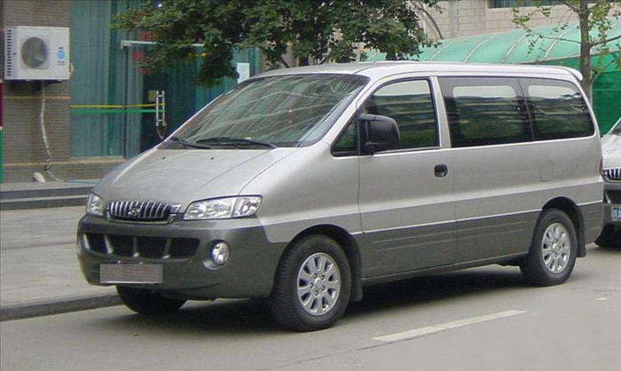 瑞風(fēng)商務(wù)車(chē)圖片3