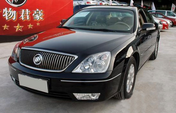 豪華小轎車(chē)?君威圖片1