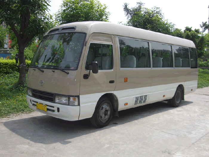 成都租豐田柯斯達(考斯特)