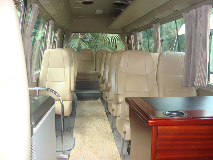 成都租豐田柯斯達(考斯特)