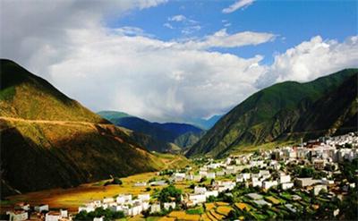 成都租車(chē)游香格里拉,令人神往的措普溝