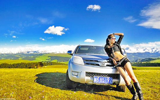 8月15日重慶、成都汽車租賃公司多家被騙23輛豪車在成都一倉(cāng)庫(kù)發(fā)現(xiàn)